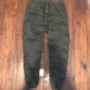American eagle camouflage jogger